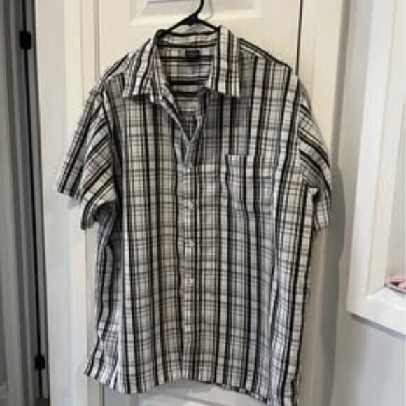 Roadster Originals Other - Men’s Roadster Originals XL Plaid Short Sleeve Shirt